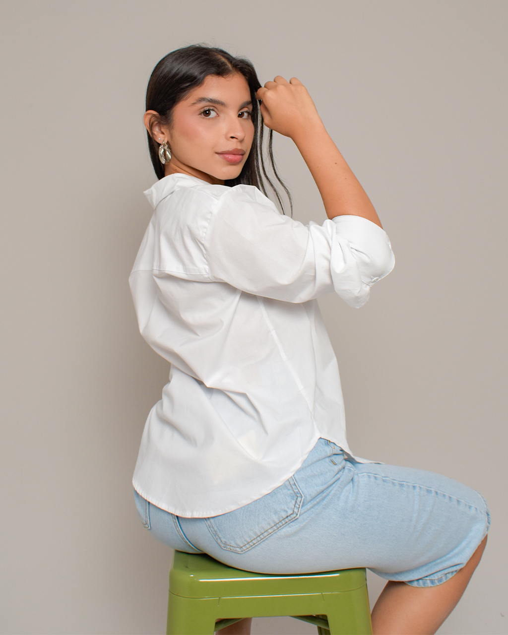 Camisa Blanca Manga Larga Clásica Básica -EHC111