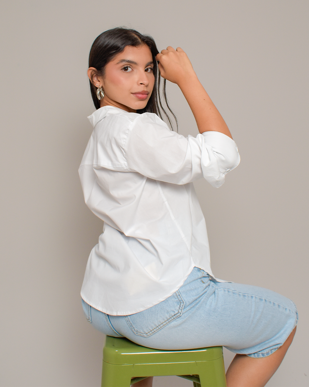 Camisa Blanca Manga Larga Clásica Básica -EHC111