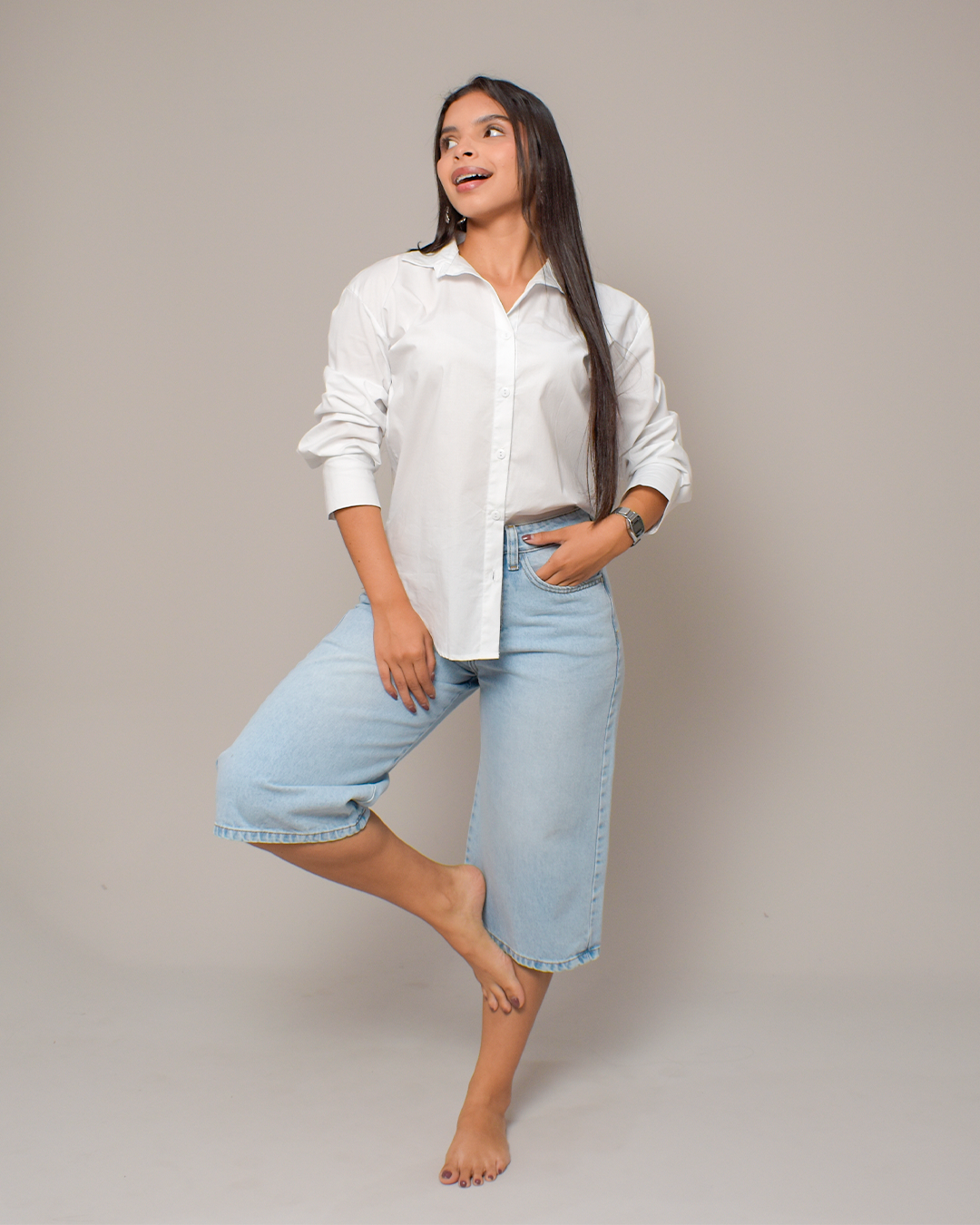 Camisa Blanca Manga Larga Clásica Básica -EHC111