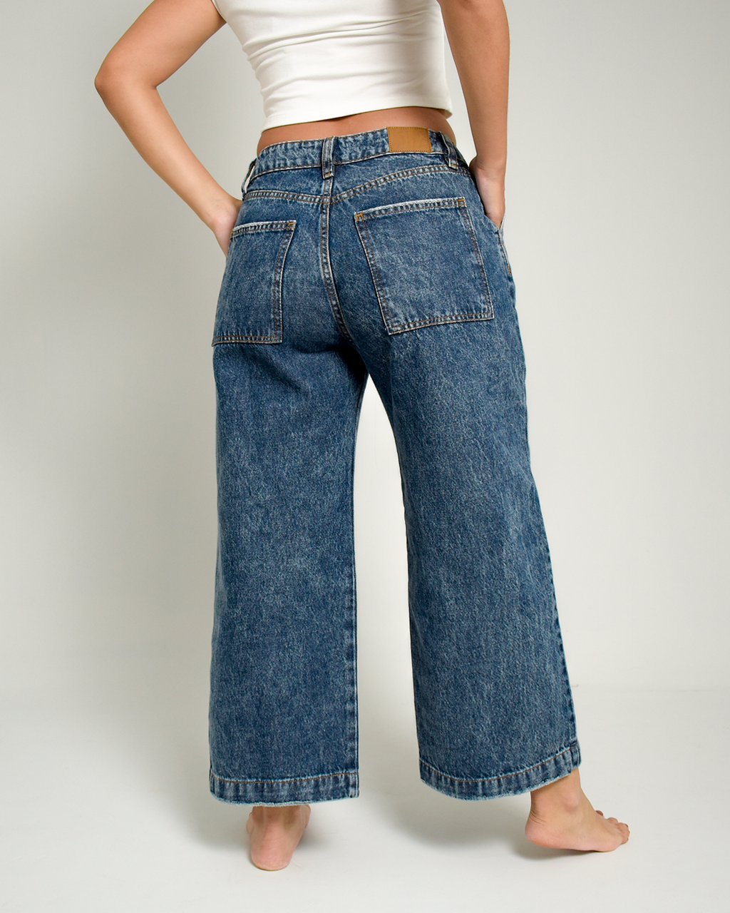 Jean Culotte Rígido Azul Medio Acid Wash -INN20076