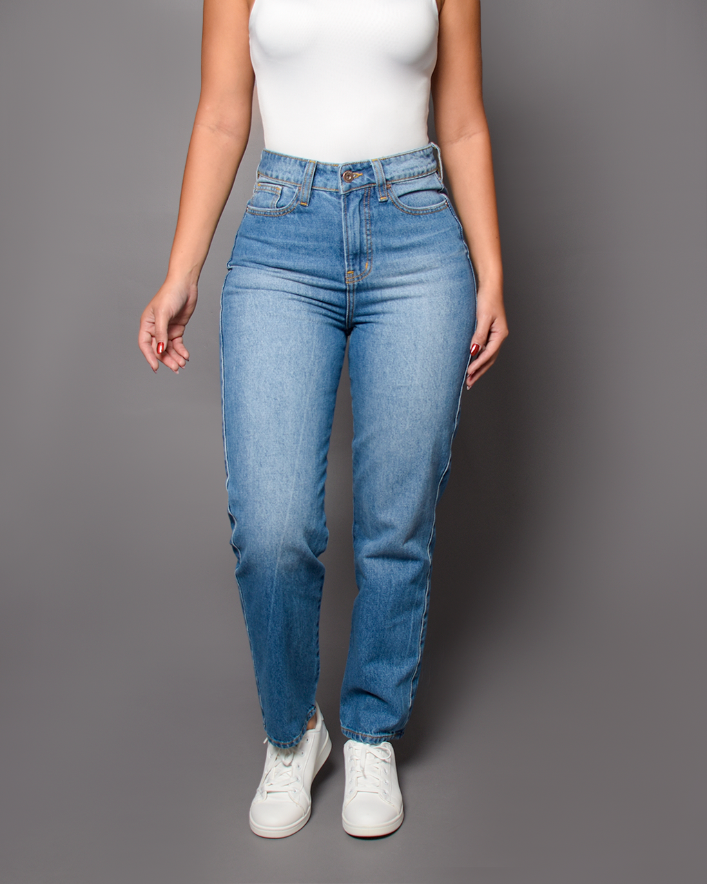 Mom Jean (rígido) INN6070