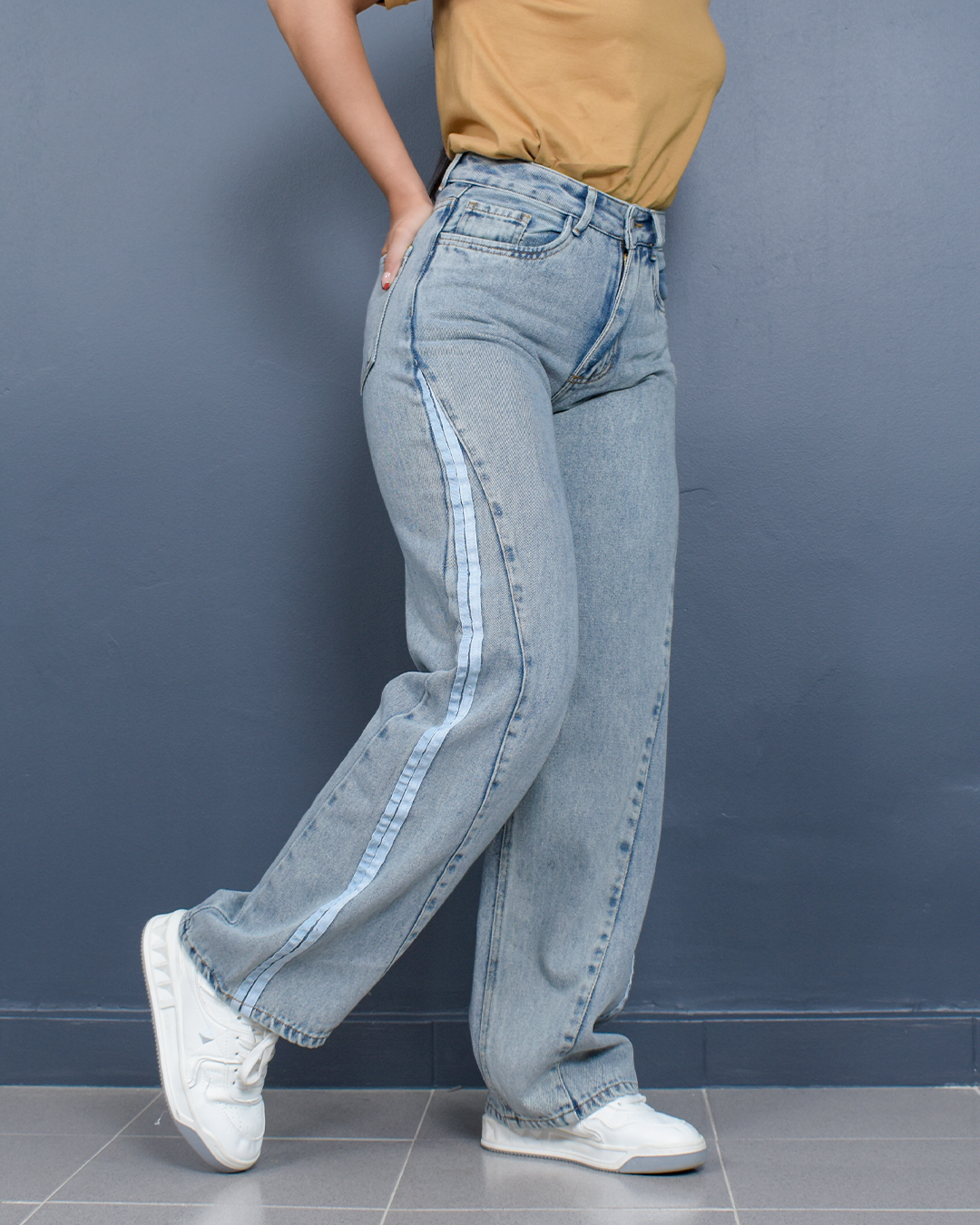 JEANS LOOSE FIT (PD2638)