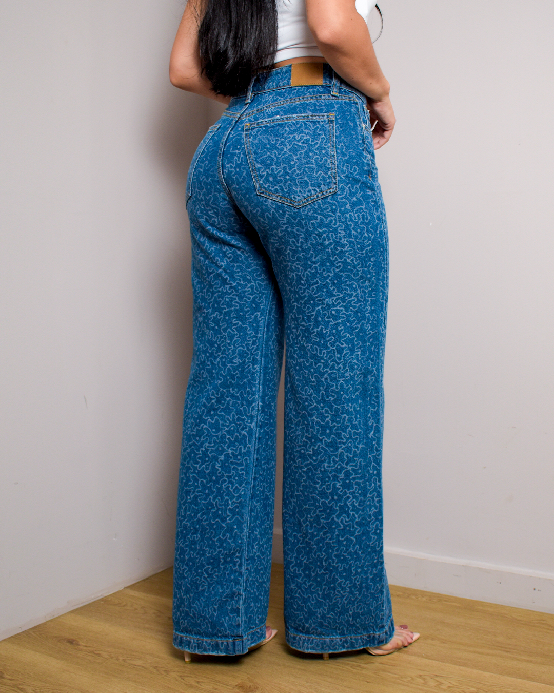 Jean Wide Leg Rígido Azul Medio Láser -INN8583