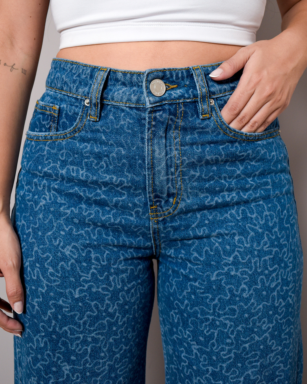 Jean Wide Leg Rígido Azul Medio Láser -INN8583